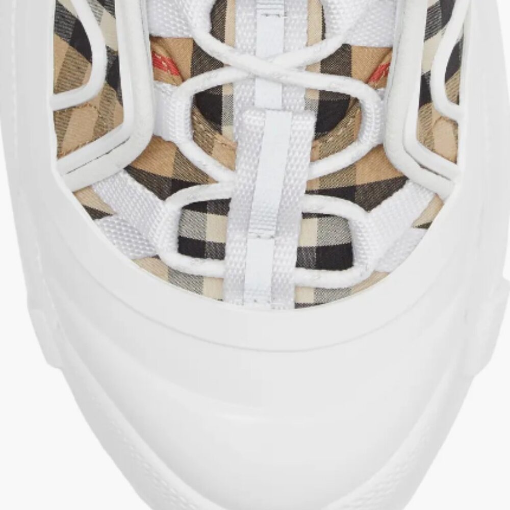 Burberry Arthur Vintage Check & Leather Sneakers | Mint | Street Style Luxury ๐ - Picture 7 of 17